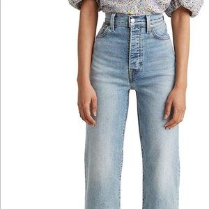 Levi's Women's Ribcage Straight Ankle Jeans